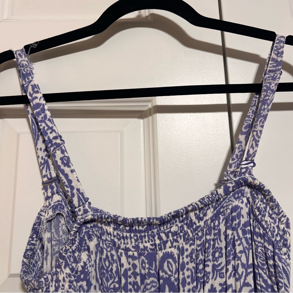 Jessica Simpson Blue and White Floral Wide Leg Jumpsuit (flawed…see description) - Picture 6 of 10
